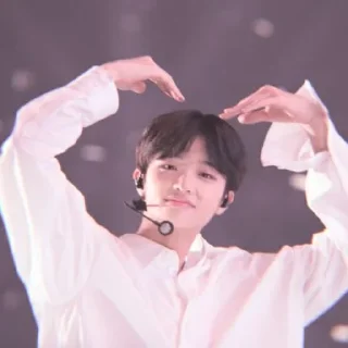 Sticker from dongpyo @bigelpunya