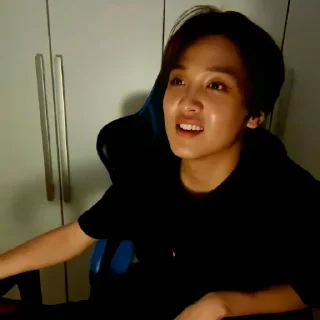 🧉 emoji LEE HAECHAN V8 ⋆ @ARTHEAS Telegram sticker 8 of 80
