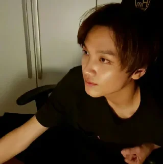 🧉 emoji LEE HAECHAN V8 ⋆ @ARTHEAS Telegram sticker 21 of 80
