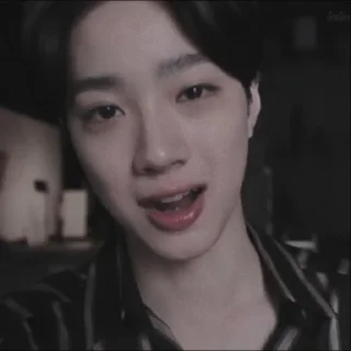 ⛓ emoji guanlin @bigelpunya Telegram sticker 16 of 28