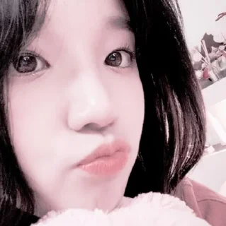 🦋 emoji SONG YUQI SOFT – @FREYZIE Telegram sticker 21 of 30