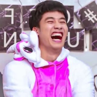 🗿 emoji 【Tay Tawan】— 🦅🗞 `s. @KOCOKNDASE Telegram sticker 2 of 50