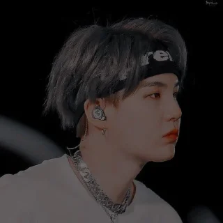 🎸 emoji Suga dark bye ™@cyelacxc Telegram sticker 6 of 20