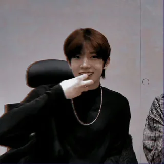 🎱 emoji HEESEUNG [ @PEWUVVU ] Telegram sticker 3 of 30
