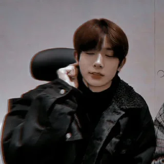 🎱 emoji HEESEUNG [ @PEWUVVU ] Telegram sticker 21 of 30