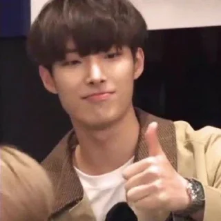 Sticker from {Mingi}.@ryhn_mngi