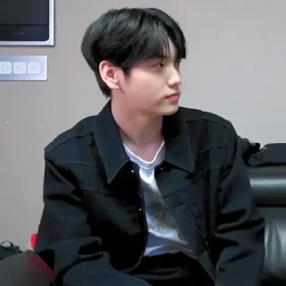 📼 emoji Soobin lagi @choiyeocjun Telegram sticker 10 of 30
