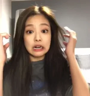 🦋 emoji Jennie Telegram sticker 6 of 34