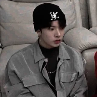 🤖 emoji ⌗ heeseung dark ⋆ @povace ˊˎ Telegram sticker 2 of 49