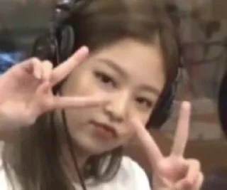 ✌️ emoji Jennie Telegram sticker 8 of 16