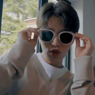🌙 emoji Taeil Telegram sticker 12 of 16