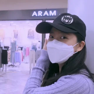 🛹 emoji KIM YERI V.7 @leviosastory Telegram sticker 12 of 44