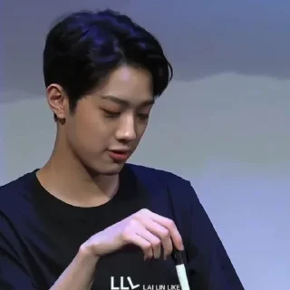 🪁 emoji Guanlin, @geuugeuu Telegram sticker 15 of 70