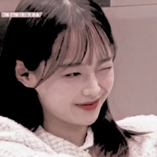 🎟 emoji chuu by @CL0UD69 Telegram sticker 16 of 24