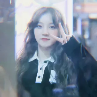 🧚‍♀ emoji SONG YUQI 〆 @HELLCVATORR Telegram sticker 20 of 70