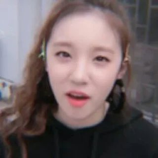 ✨ emoji SONG YUQI 〆 @HELLCVATORR Telegram sticker 7 of 70
