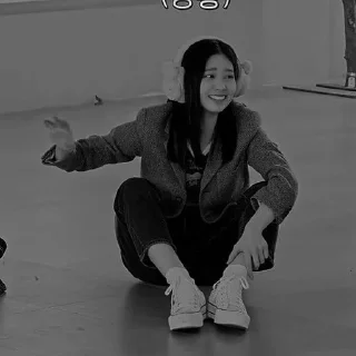 Sticker from KIM MINJU DARK @minjuhhere