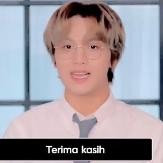 🪞 emoji ❉  Lee Donghyuck ;  @ncmsantower Telegram sticker 5 of 50