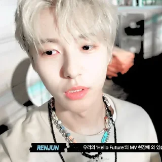 Sticker from 𖥔 @CloudieBreads  ִֶָ𓂅