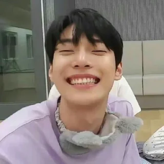 Sticker from ଘ ˖  @stickievan tꪱny doyoung