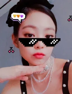 🍓 emoji Jennie cute Telegram sticker 10 of 22