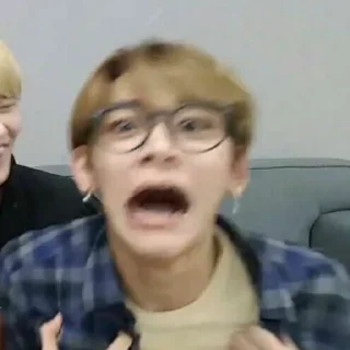😍 emoji Lucas NCT ㅡ by @taerastickers Telegram sticker 6 of 19