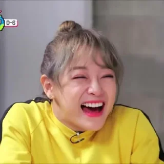 😂 emoji 김세정 : : @shinyunast ⛅️ Telegram sticker 18 of 60