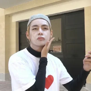 😘 emoji Taehyung meme @VANTEKING'S Telegram sticker 10 of 41