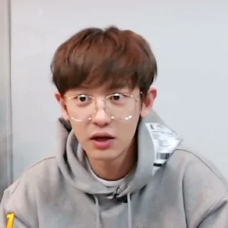 😧 emoji CHANYEOL PT.2 - @CIGGAS Telegram sticker 11 of 108