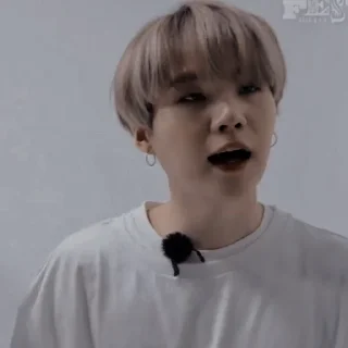 Sticker from 🦅🌋 : : MIN YOONGI  —   @ycurbaee
