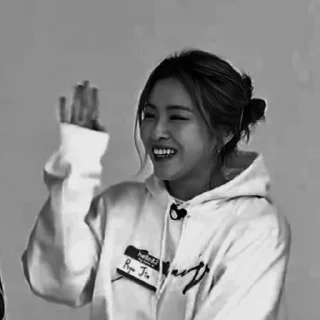 ⛓ emoji ˖ ࣪ ꗃ ᳝ ࣪ 𝐒hin 𝐑yujin ⋆ @yeddeonghelp ˓ ࣪ ˖ Telegram sticker 1 of 40