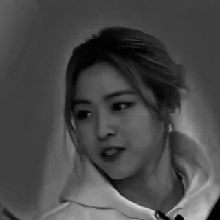 ⛓ emoji ˖ ࣪ ꗃ ᳝ ࣪ 𝐒hin 𝐑yujin ⋆ @yeddeonghelp ˓ ࣪ ˖ Telegram sticker 13 of 40