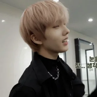 Sticker from 𖥻 jisung : @songvyuqic⭑