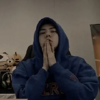 Sticker from ⌆ SEHUN 、@convolving 。