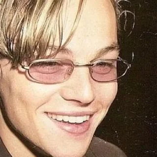 😁 emoji Leo Dicaprio 90s @AnimeOcean_GiFs Telegram sticker 7 of 50