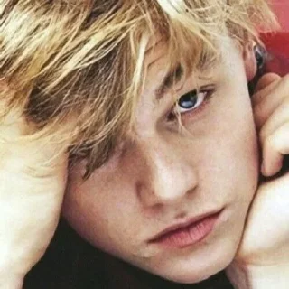 😒 emoji Leo Dicaprio 90s @AnimeOcean_GiFs Telegram sticker 16 of 50