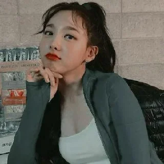 🐰 emoji IM NAYEON ㅡ by @taerastickers Telegram sticker 20 of 20
