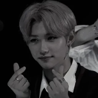 🥢 emoji ┊͙ ୭̥⋆*｡ lee felix ° dark @brownbukancoklat Telegram sticker 18 of 35
