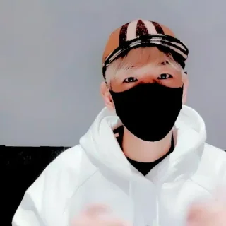 🍣 emoji 𝐁aekhyun 𝐒oft 𝐏sd by @blcmoonk Telegram sticker 17 of 39