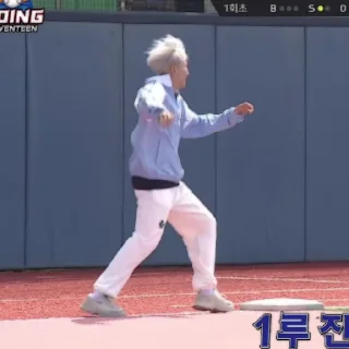 🛼 emoji Hoshi Kickball #1 @stikersvt Telegram sticker 23 of 66