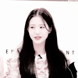 💅 emoji ≛ Wonyoung @zrylly ≛ Telegram sticker 16 of 41