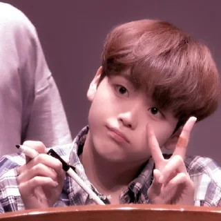 🎟 emoji HYEONGJUN @Cravitystiker Telegram sticker 9 of 31