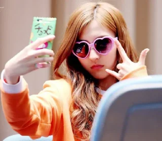 💋 emoji EUNSEO MEME Telegram sticker 18 of 26