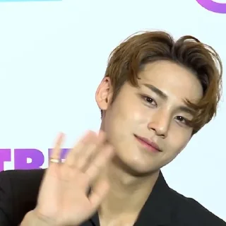 🧡 emoji Mingyu by┊@JCLYNKYU Telegram sticker 12 of 34