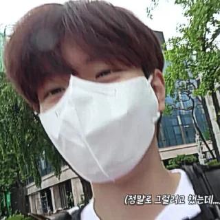 Sticker from kim seungmin 🐶 @skzstiker