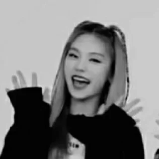 ⛓ emoji Yeji Itzy Dark • @Jovvellyhelp0 Telegram sticker 13 of 15