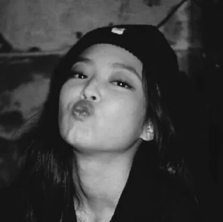 🖤 emoji Jennie dark Telegram sticker 9 of 25