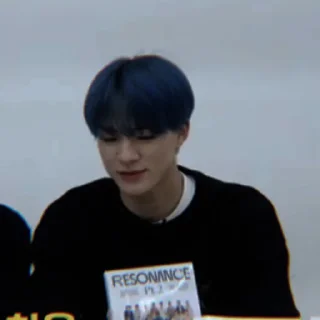 Sticker from ♤ 𝐉𝐞𝐧𝐨 ♤ @heonice