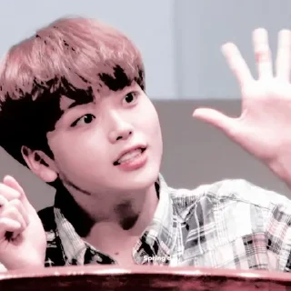 Sticker from HYEONGJUN @Cravitystiker