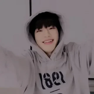 🌁 emoji ⿻ྀ⃕  KIM SEUNGMIN . @FVCK00PRIDE Telegram sticker 11 of 35